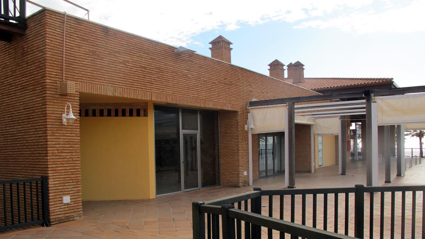 Alquiler y venta de Local Comercial en CC Islantilla - Huelva